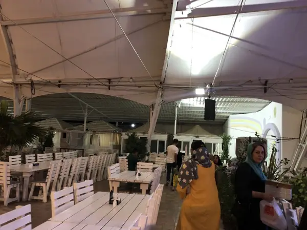  رستوران الماس کویر