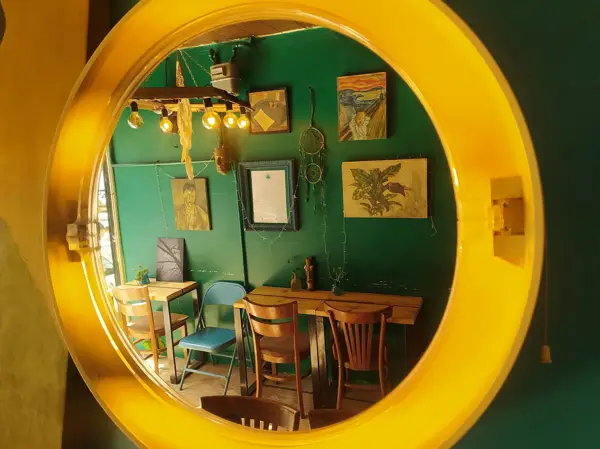 Zarvan Cafe | کافه زروان
