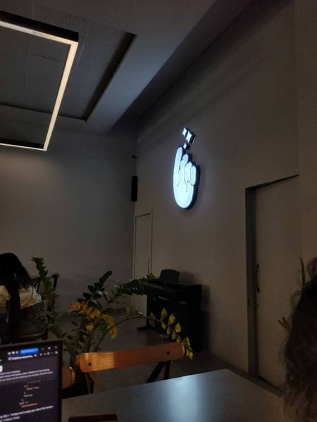  Tada lounge تادا لانژ شعبه ۲ (جمهوری)