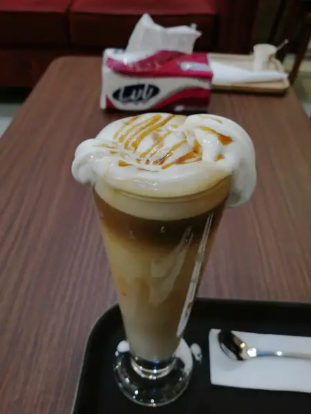  کافه بستنی تسنیم