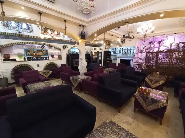 کافه رستوران گعده