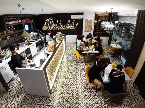 Delkadeh Cafe