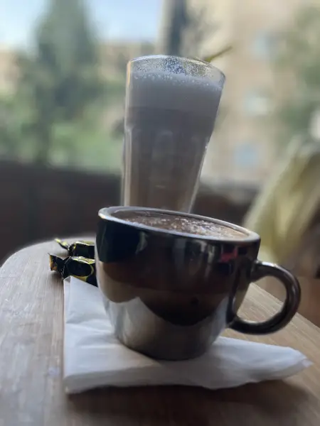  کافه فراموشی