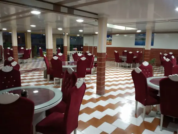  رستوران مجلل دریای نور