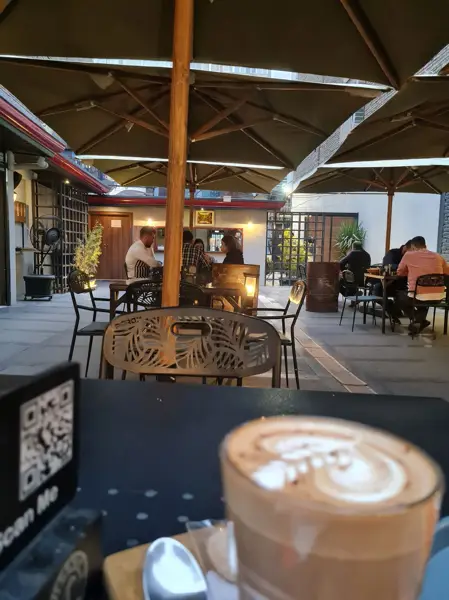  Cafe Herma