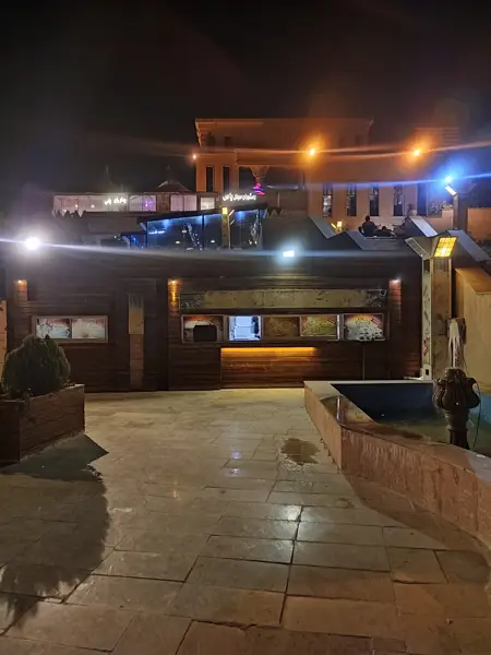  کافه رستوران آنتلانیس