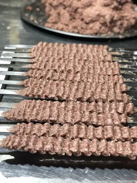  رستوران و كافه سنتی گيشـی سنگ