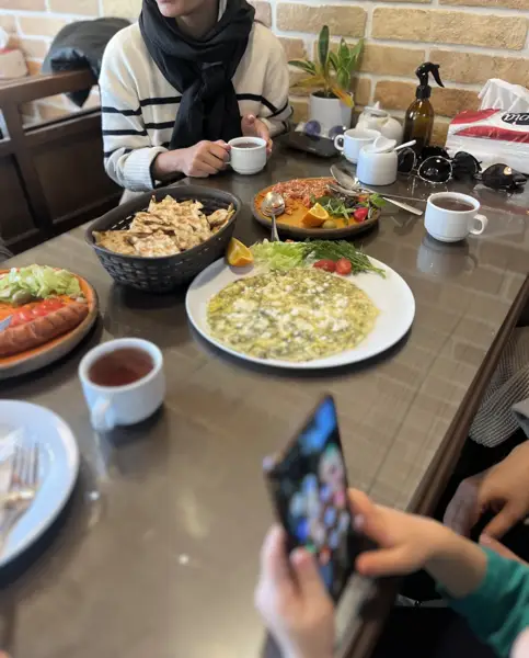  کافه صبحانه سارو