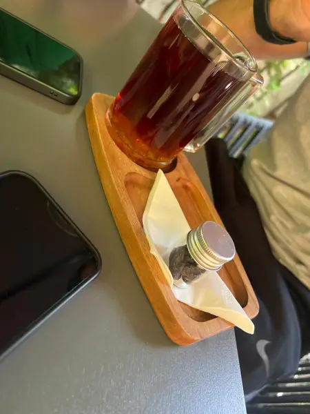  کافه گالری هاگ