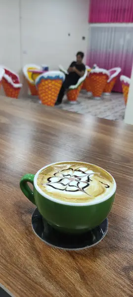 کافه هه نار