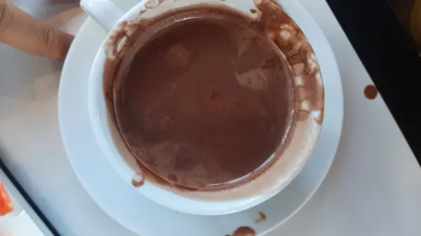  کافی شاپ بام ایرانی