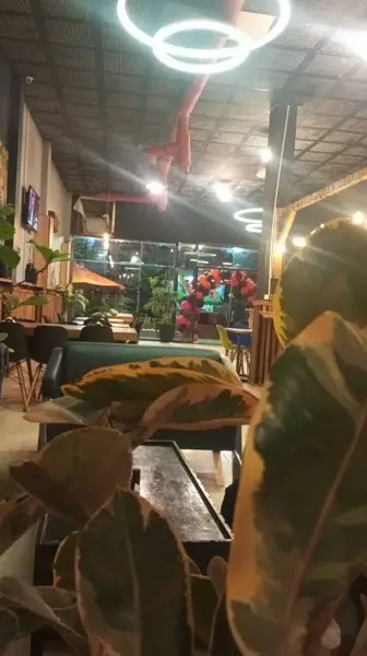  Cafe restaurant Shika,کافه رستوران شیکا