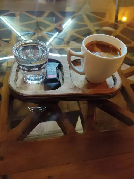  کافه سنتی توتیا