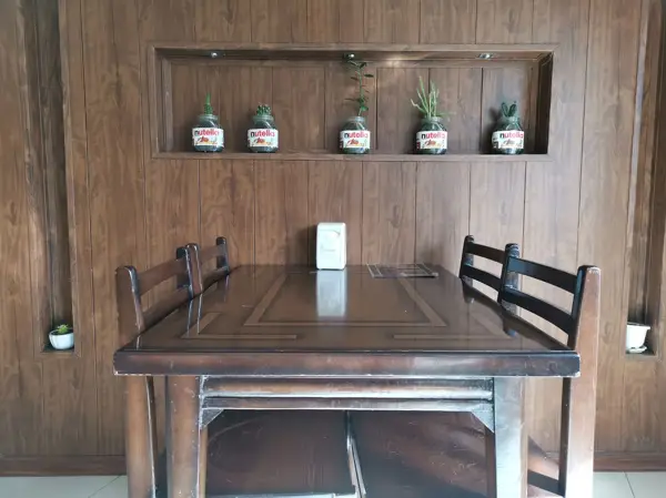 Behnoush Cafe