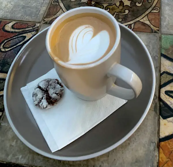 کافه و برشته کاری کافیا