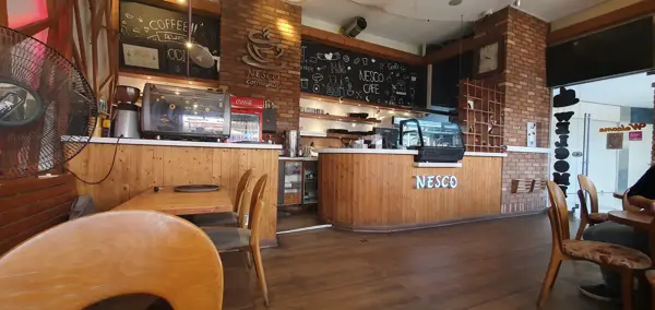  Nesco Café