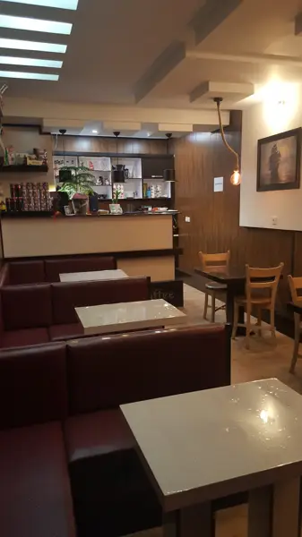  کافه دنج
