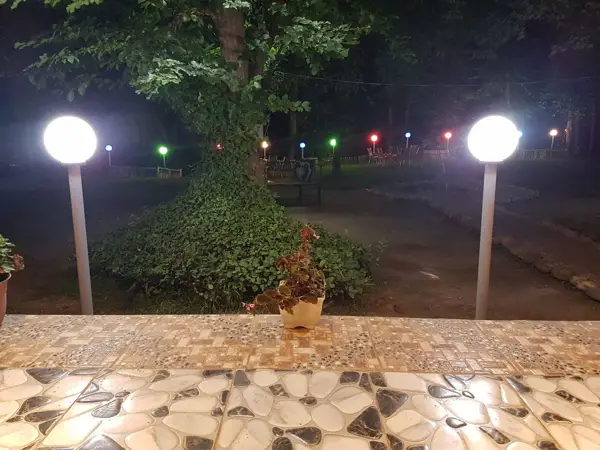  کافه رستوران بام کشپل