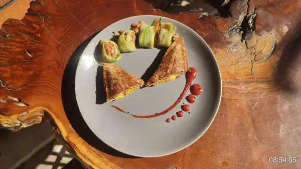  Armadillo.cafe کافه آرمادیلو