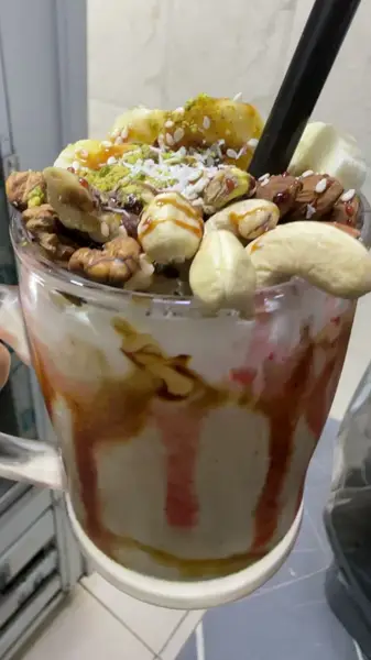  کافه آرمین