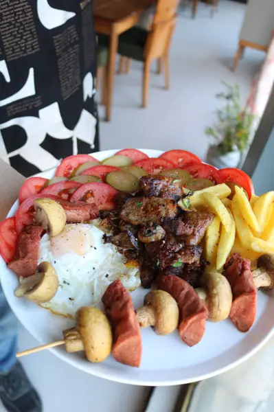  cafe golpeador -کافه گلپیدور