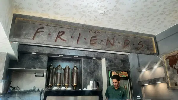  Càfe Friends| کافه فرندز